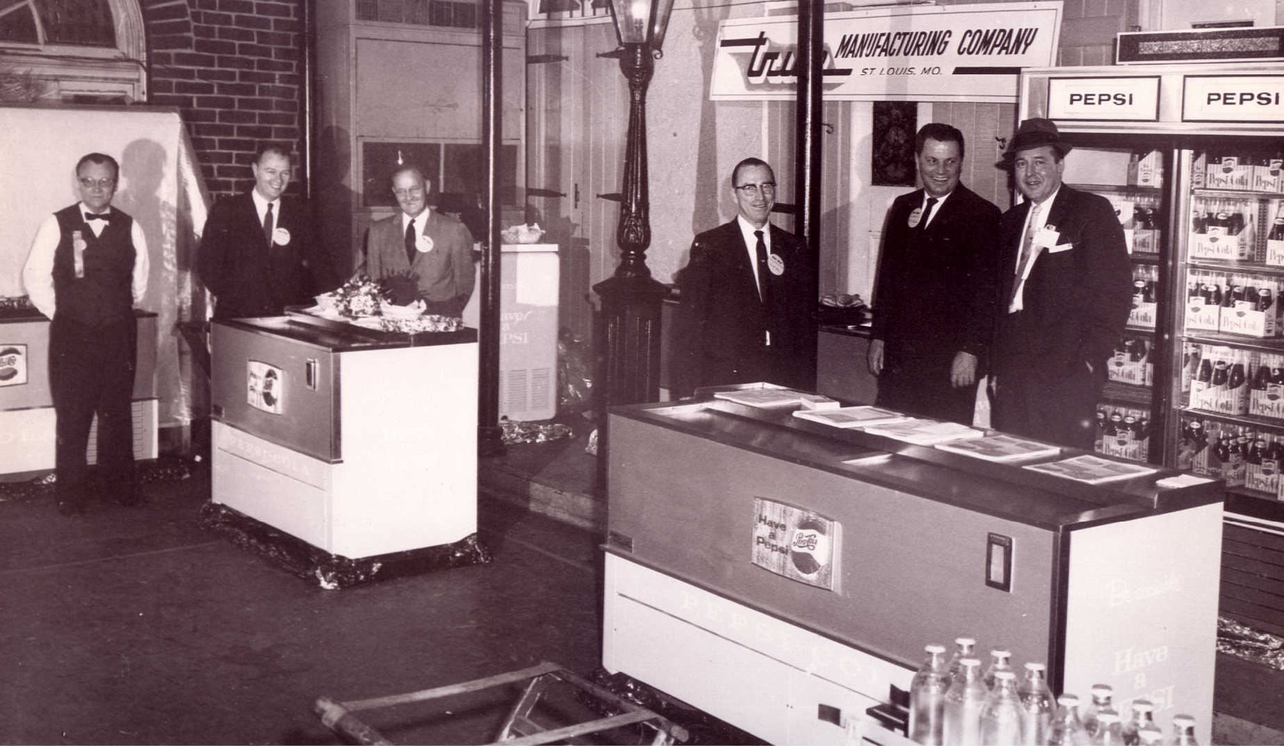 04_Bob-Frank Trulaske_Tradeshow